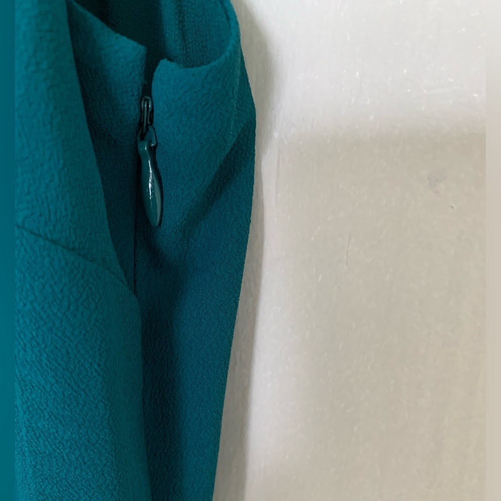 Teal Sleeveless Women's Tank Top - Picture 4 of 6
